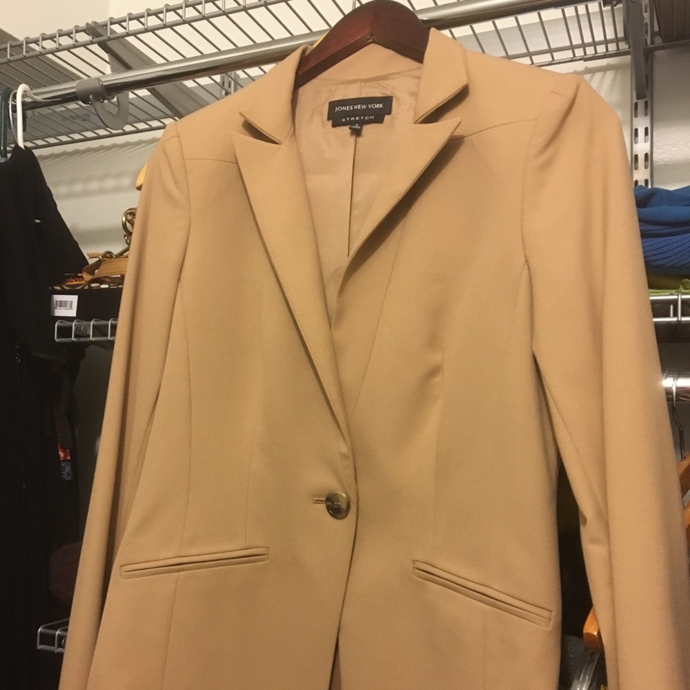 Suit jacket